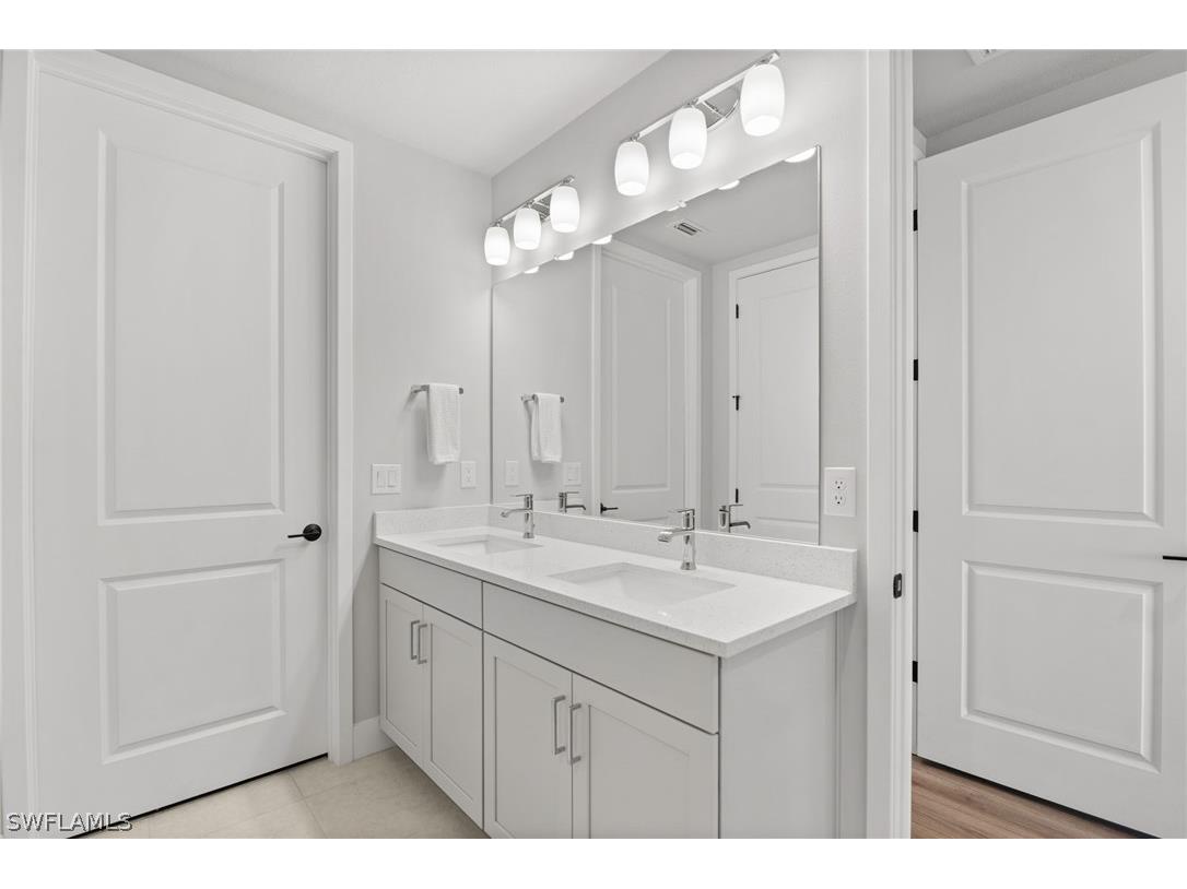 4705 Arboretum Circle #101 Naples FL 34112 226007242 image26