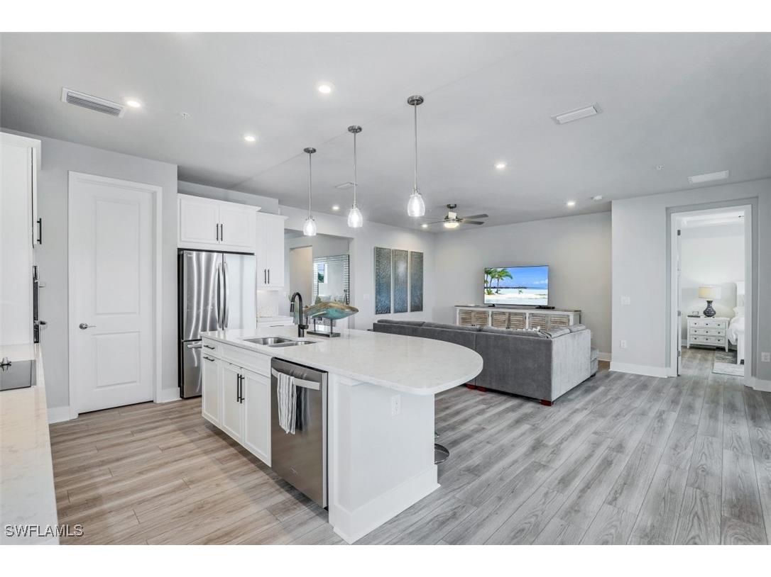 4705 Arboretum Circle #203 Naples FL 34112 226000240 image7