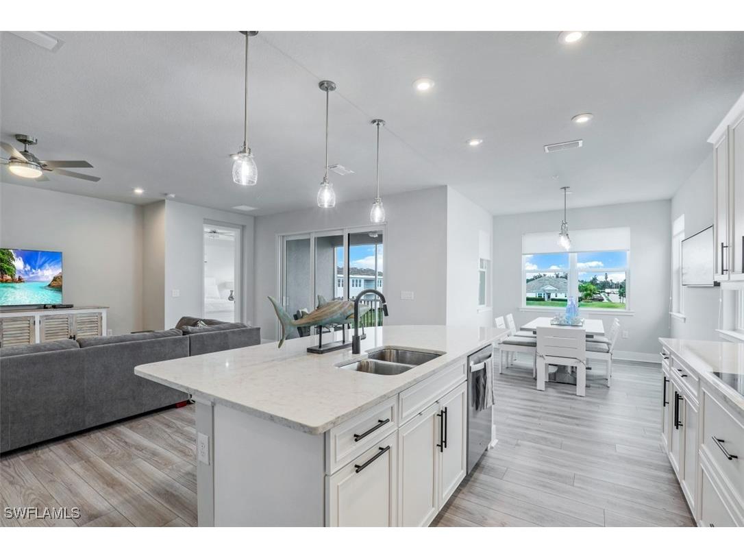 4705 Arboretum Circle #203 Naples FL 34112 226000240 image8