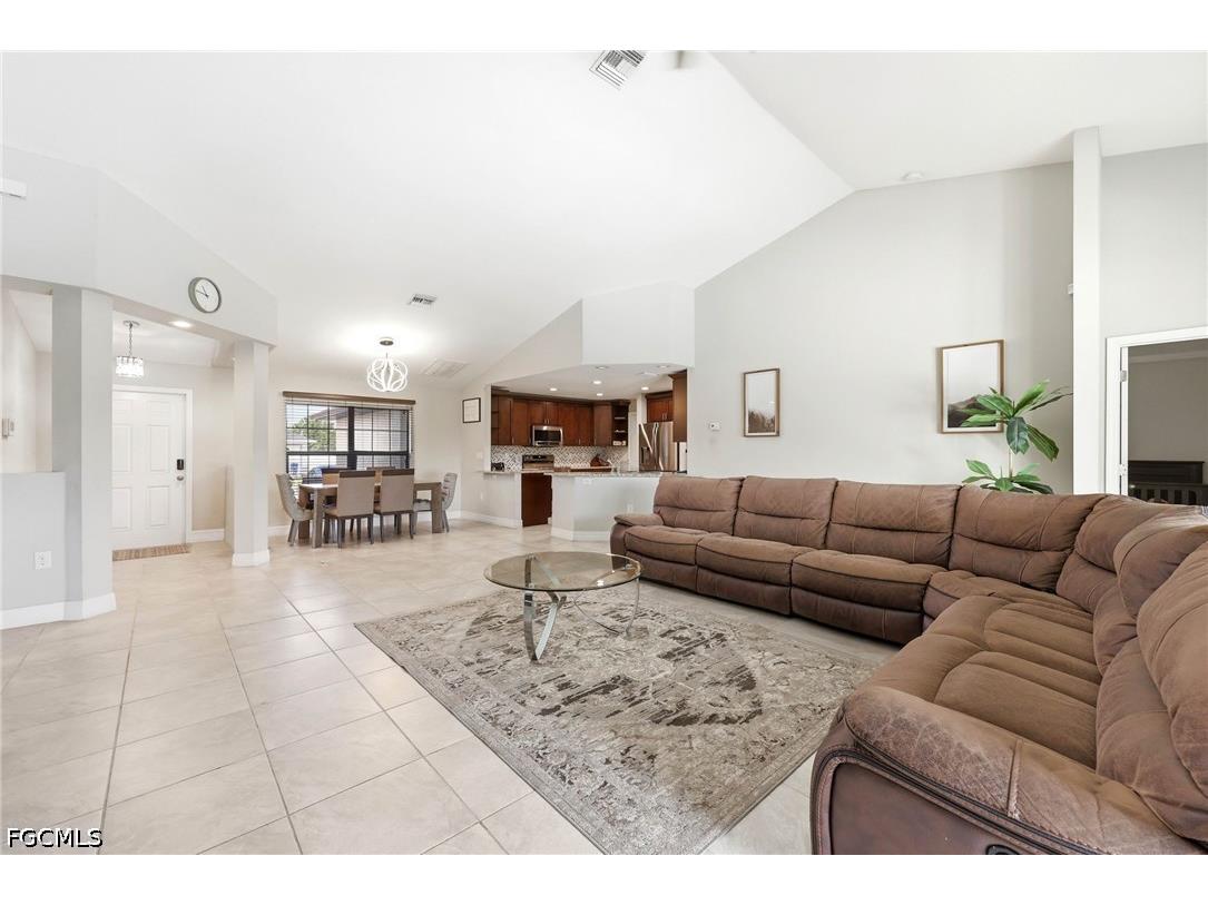 4705 Dora Avenue S Lehigh Acres FL 33976 2026022634 image11
