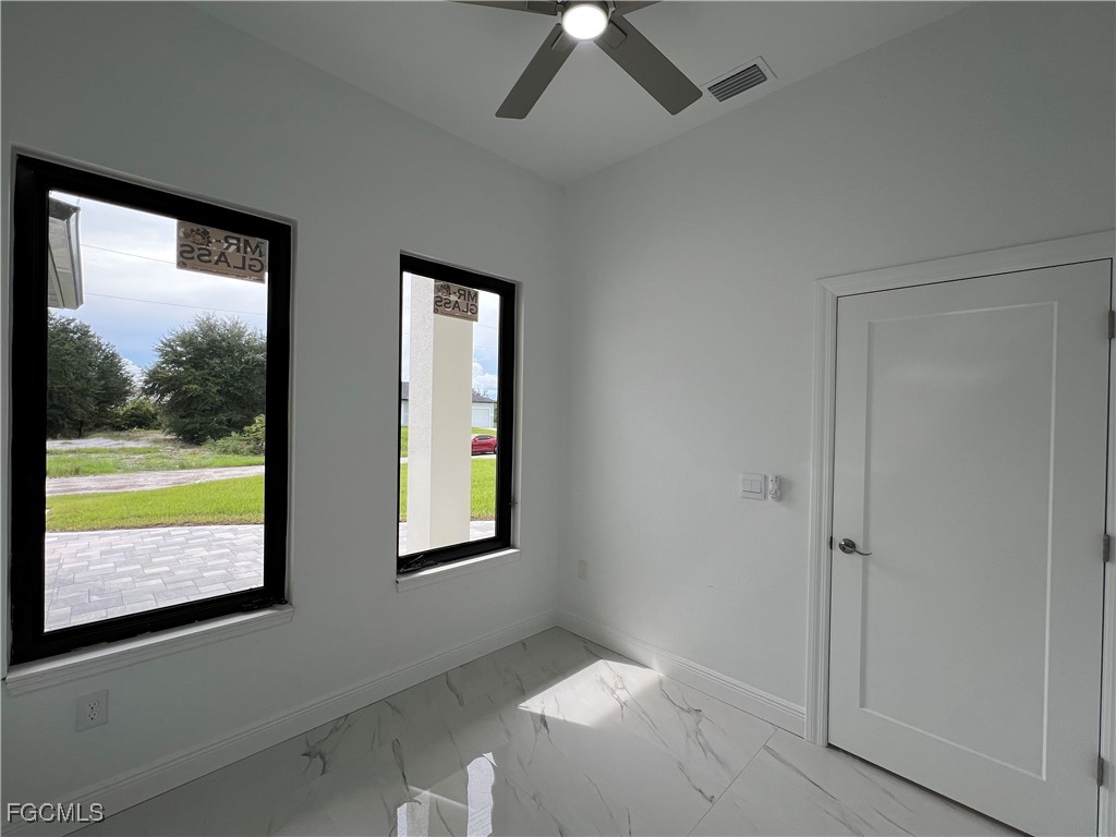 4705 Flora Avenue S Lehigh Acres FL 33976 2025010372 image17