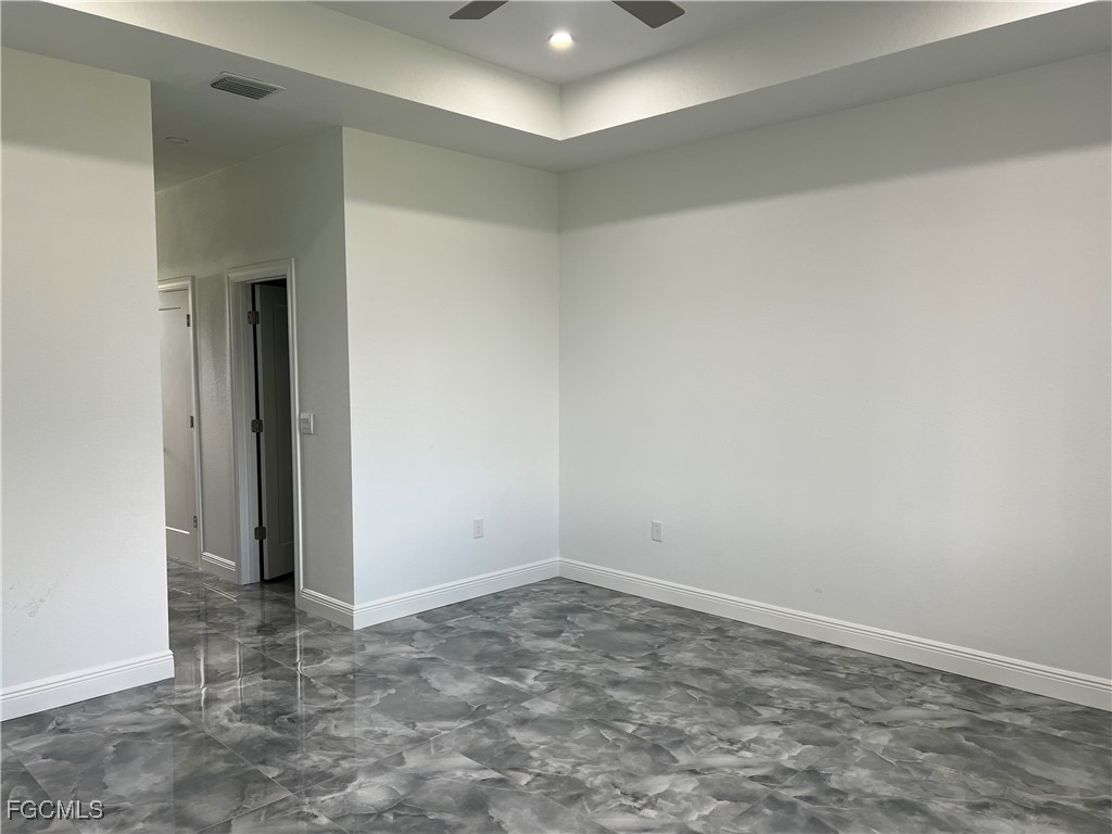 4705 Flora Avenue S Lehigh Acres FL 33976 2025010372 image4