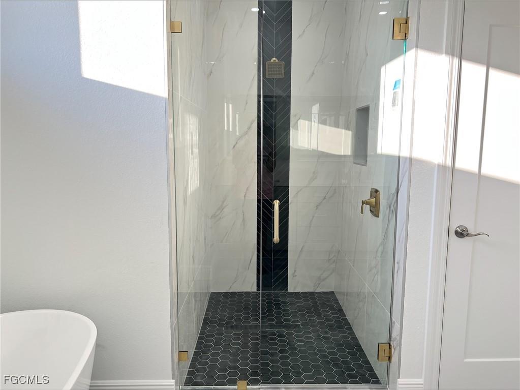 4705 Flora Avenue S Lehigh Acres FL 33976 2025010372 image9