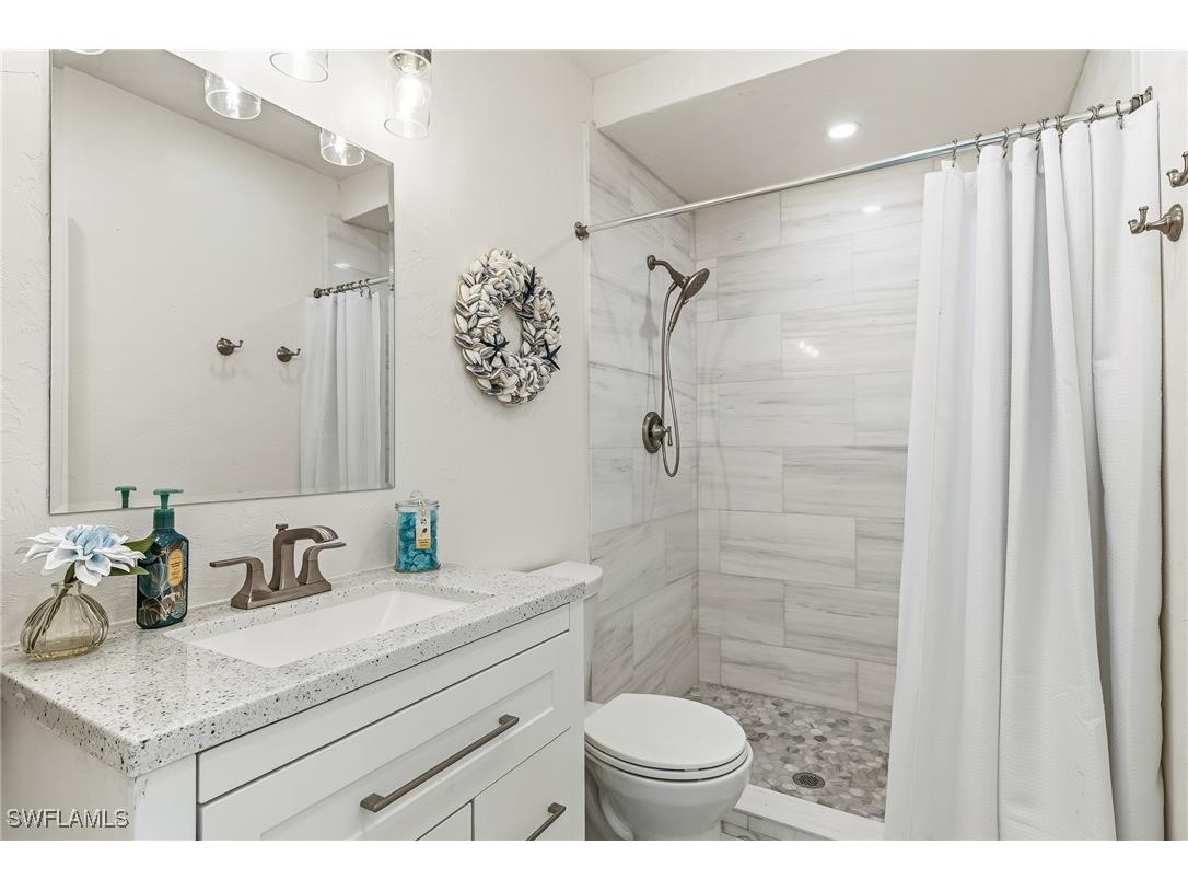 4705 Villa Mare Lane Naples FL 34103 226003837 image23