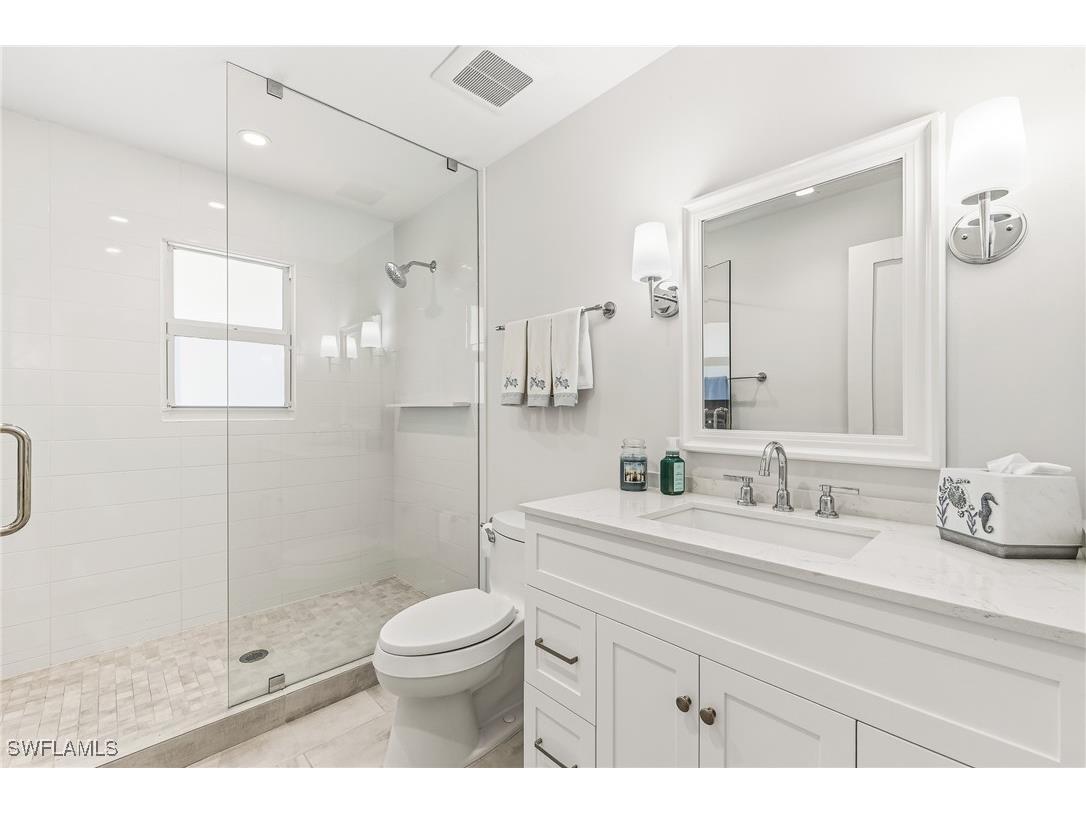 4705 Villa Mare Lane Naples FL 34103 226003837 image24