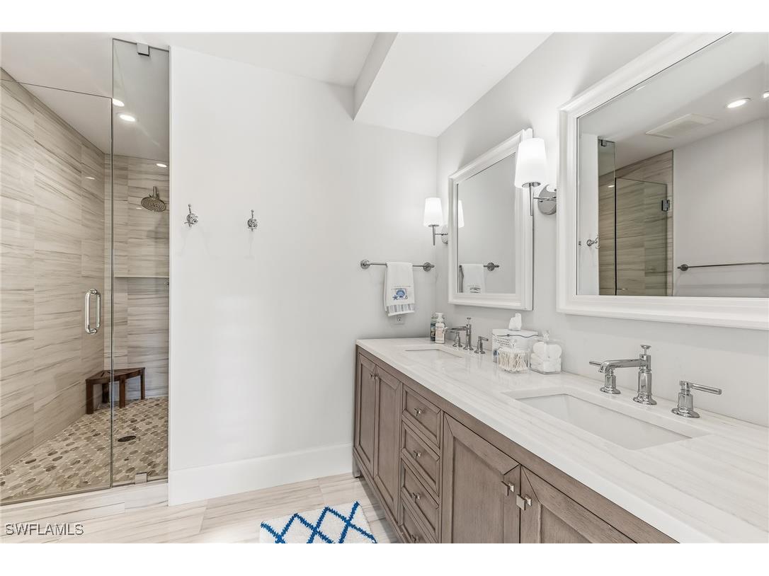 4705 Villa Mare Lane Naples FL 34103 226003837 image25