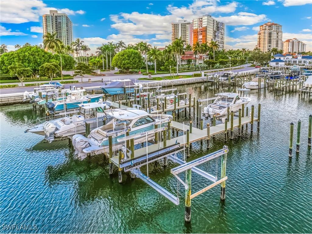 4705 Villa Mare Lane Naples FL 34103 226003837 image40