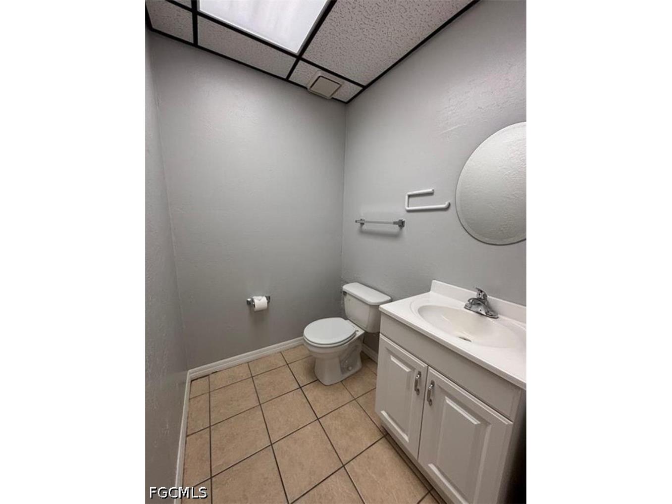 4705 Vincennes Boulevard #1 Cape Coral FL 33904 2026015217 image8