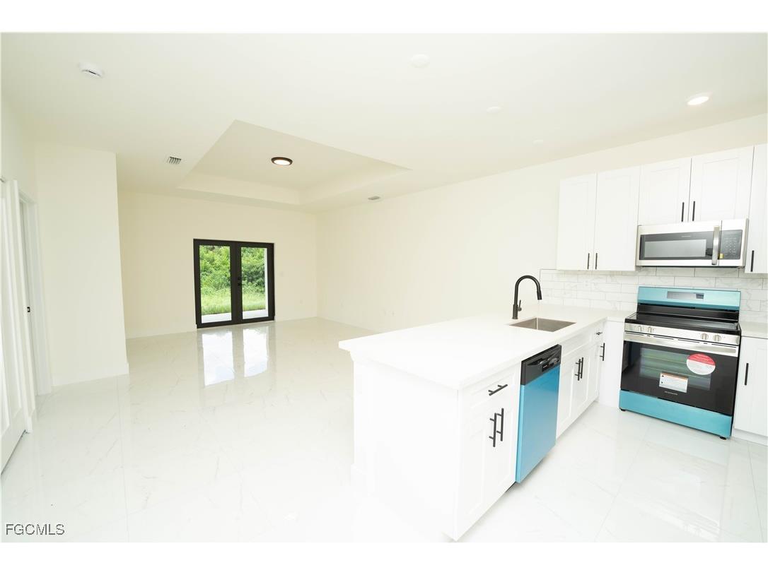 4706 27th Street SW Lehigh Acres FL 33973 2025004462 image4