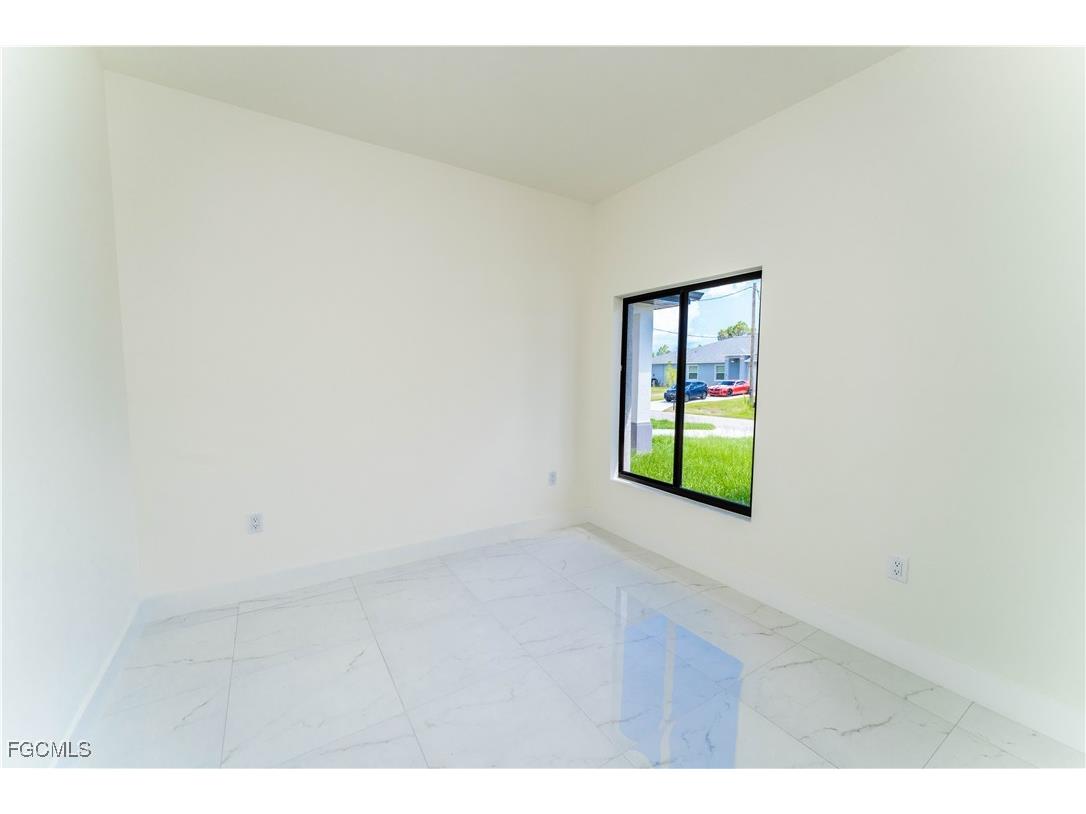 4706 27th Street SW Lehigh Acres FL 33973 2025004462 image6