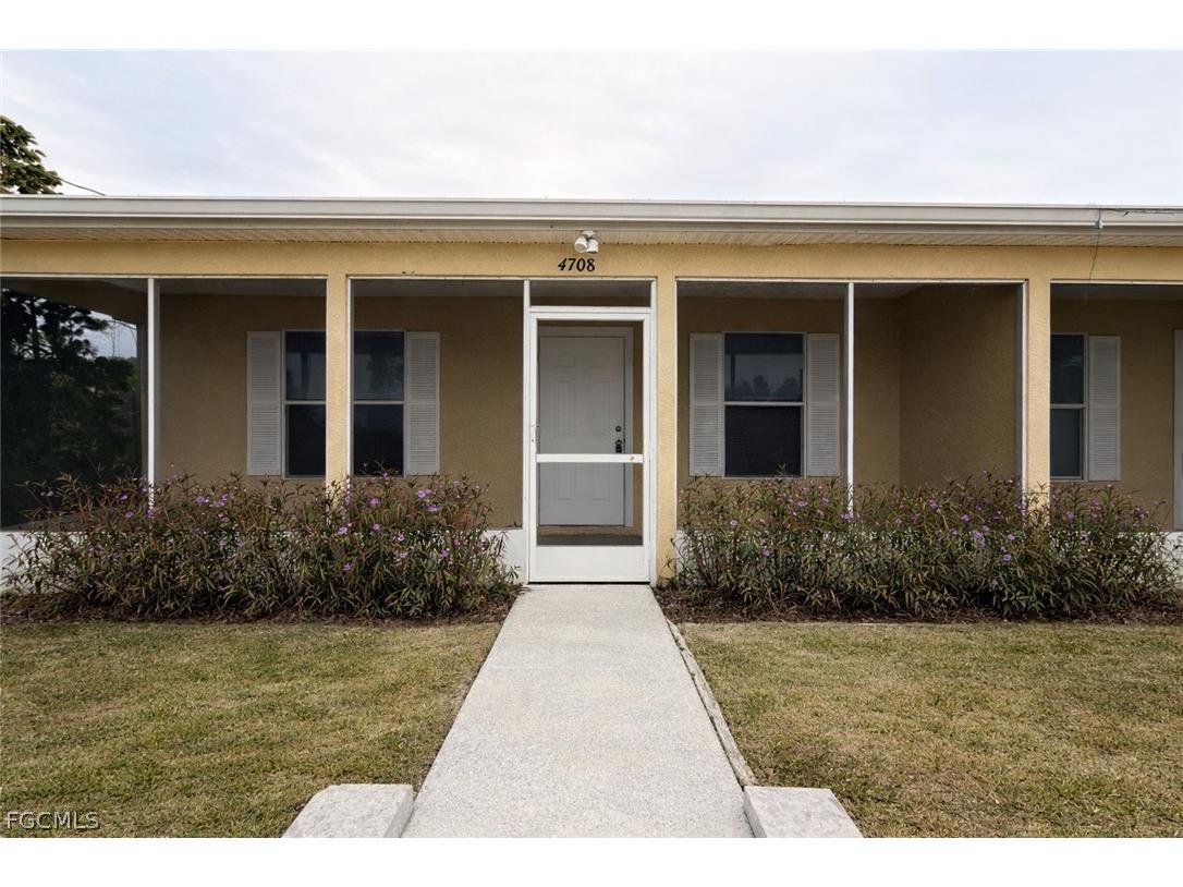 4708 Golfview Boulevard Lehigh Acres FL 33973 2026010645 image1