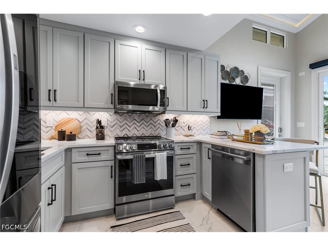 4706 Southern Breeze Drive Naples FL 34114 2026017277 image11