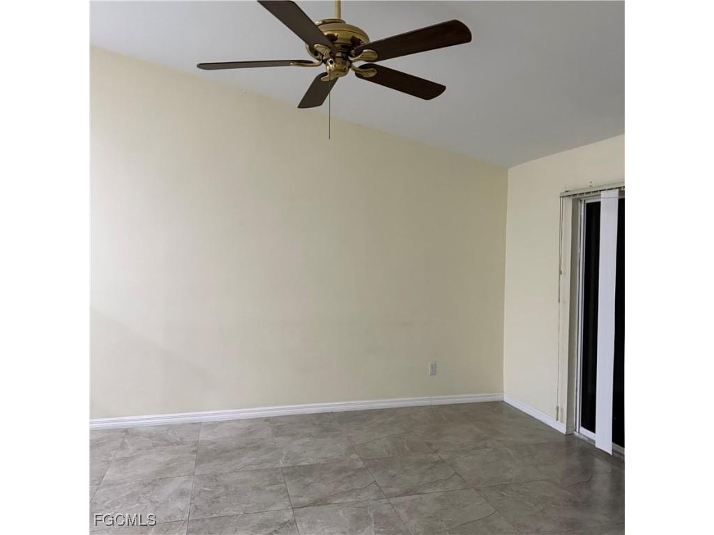 4707 25th Street SW Lehigh Acres FL 33973 2025023571 image1