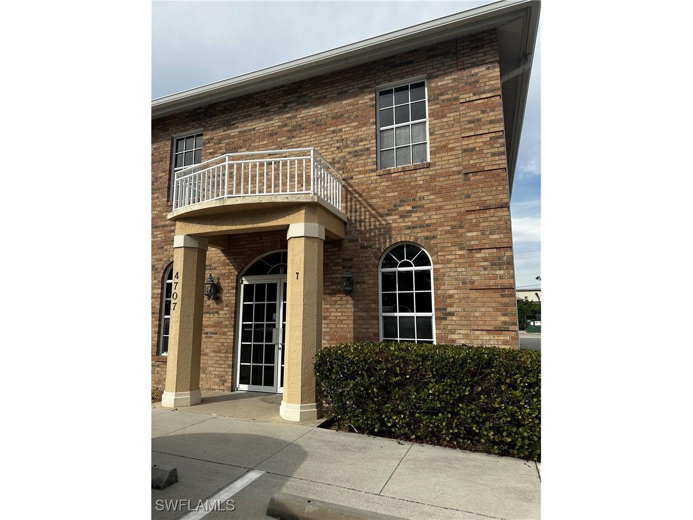  Naples FL 34104 225084525 image2