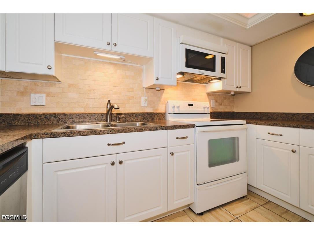 4707 SE 5th Avenue #102 Cape Coral FL 33904 2026010206 image15