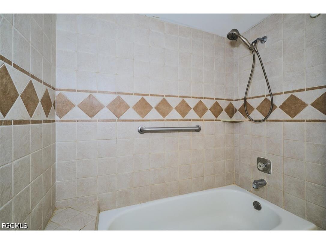 4707 SE 5th Avenue #102 Cape Coral FL 33904 2026010206 image25