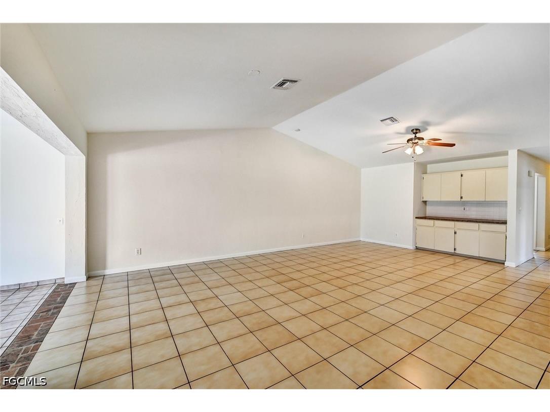 4707 SW 8th Place Cape Coral FL 33914 2025015827 image22