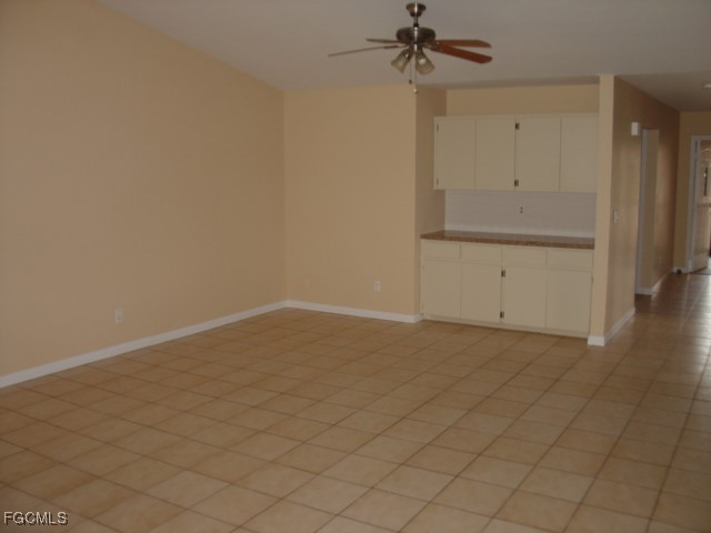 4707 SW 8th Place Cape Coral FL 33914 2025015827 image3