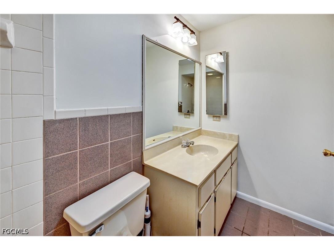4707 SW 8th Place Cape Coral FL 33914 2025015827 image30