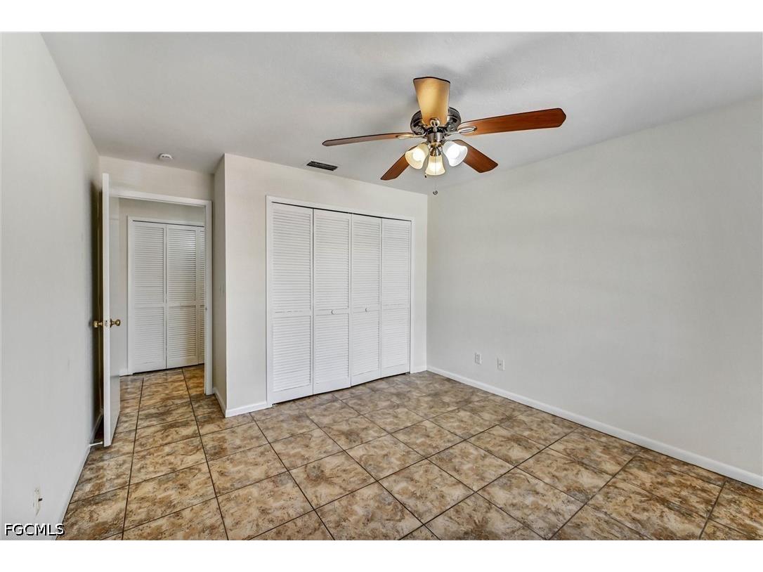 4707 SW 8th Place Cape Coral FL 33914 2025015827 image32