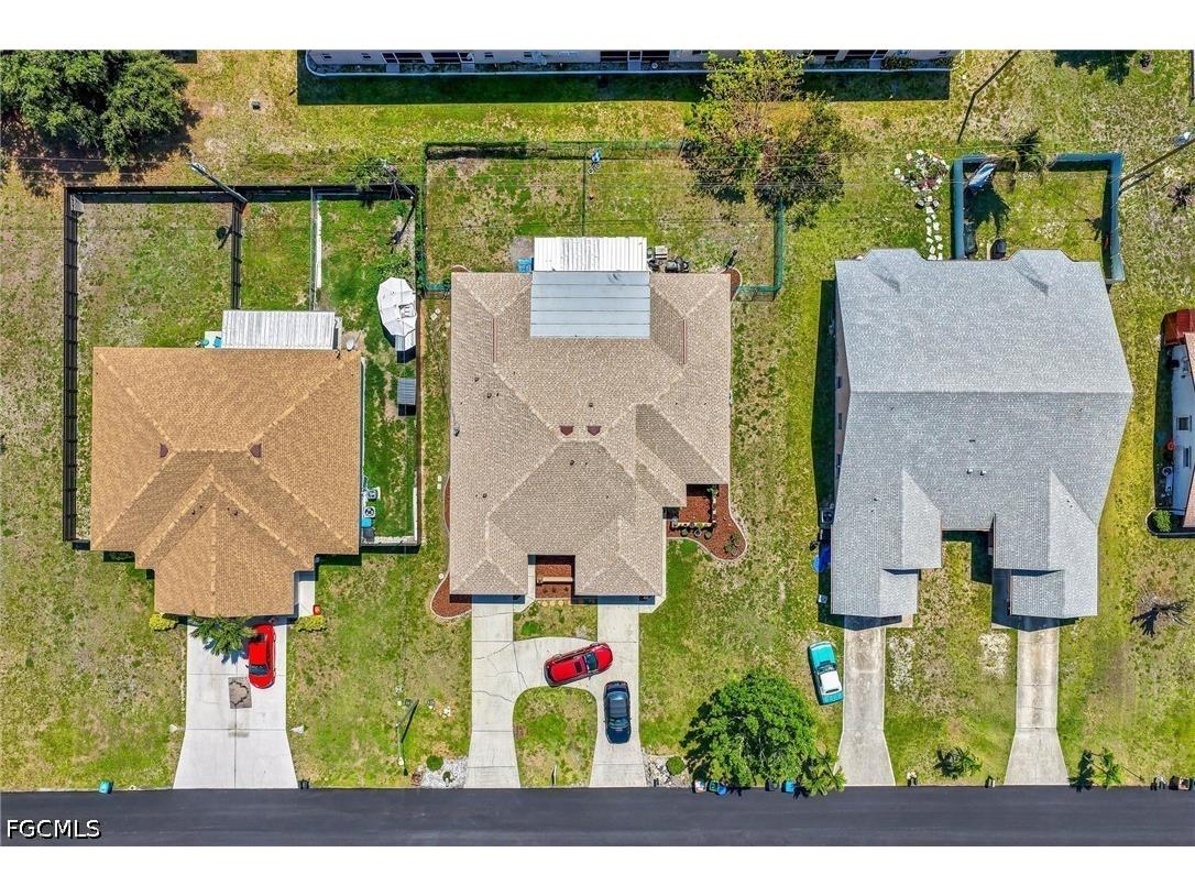 4707 SW 8th Place Cape Coral FL 33914 2025015827 image47