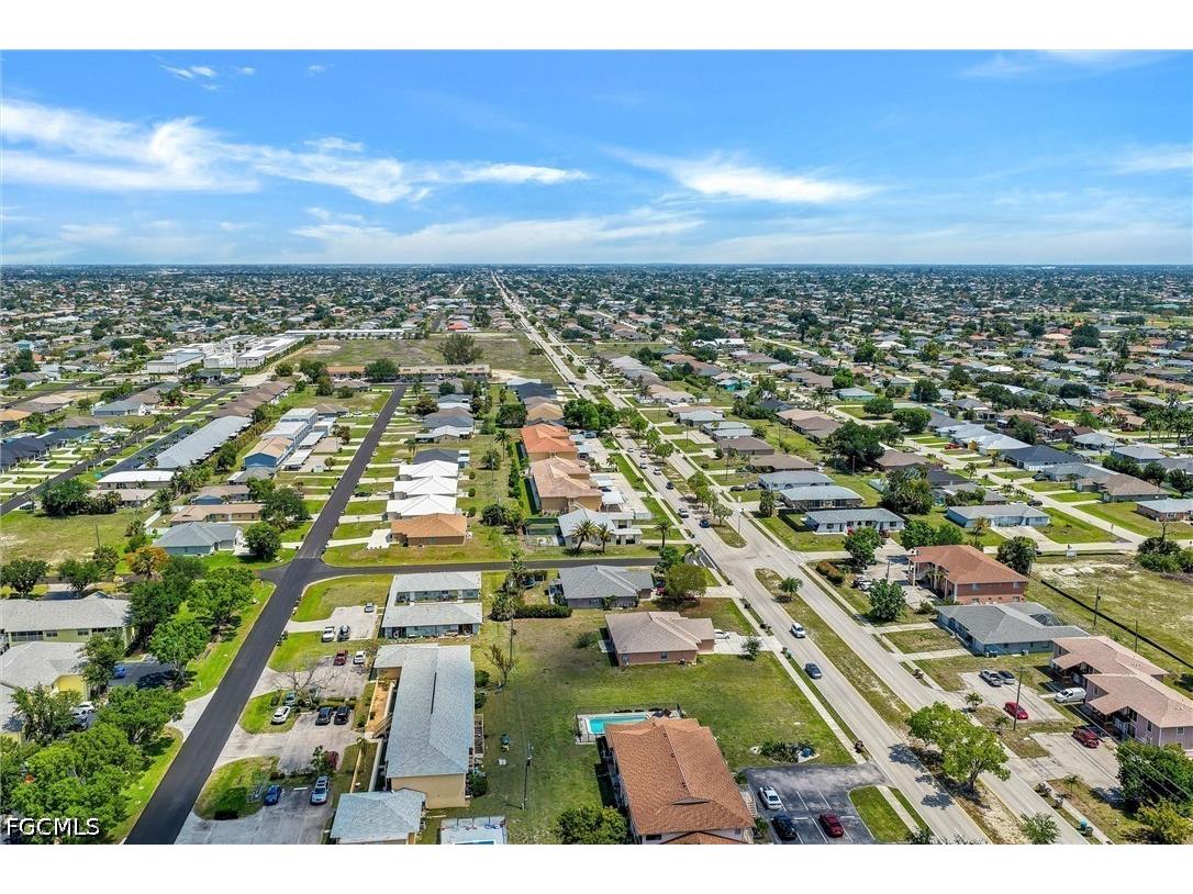 4707 SW 8th Place Cape Coral FL 33914 2025015827 image50