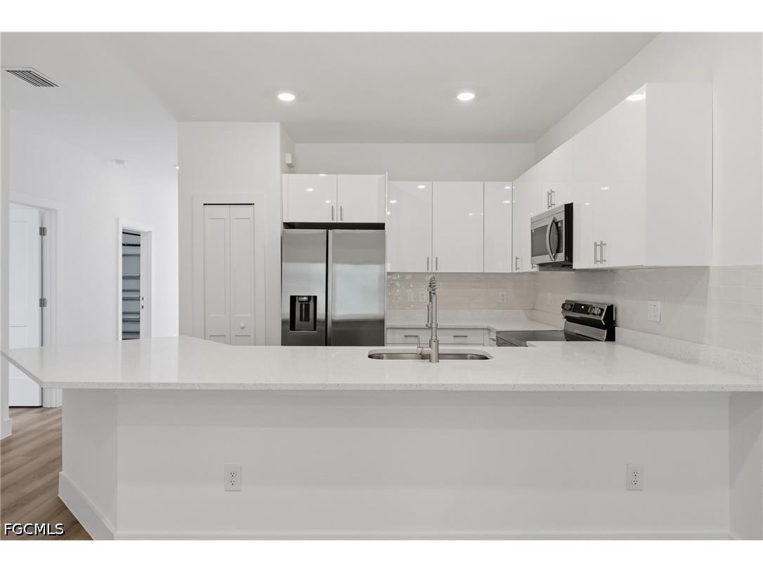 4708 27th Street SW Lehigh Acres FL 33973 2026022879 image8