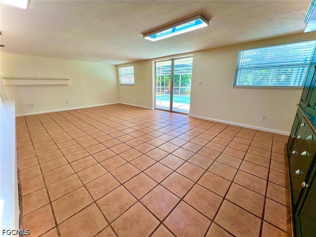 4708 Orange Grove Boulevard North Fort Myers FL 33903 2026027369 image16