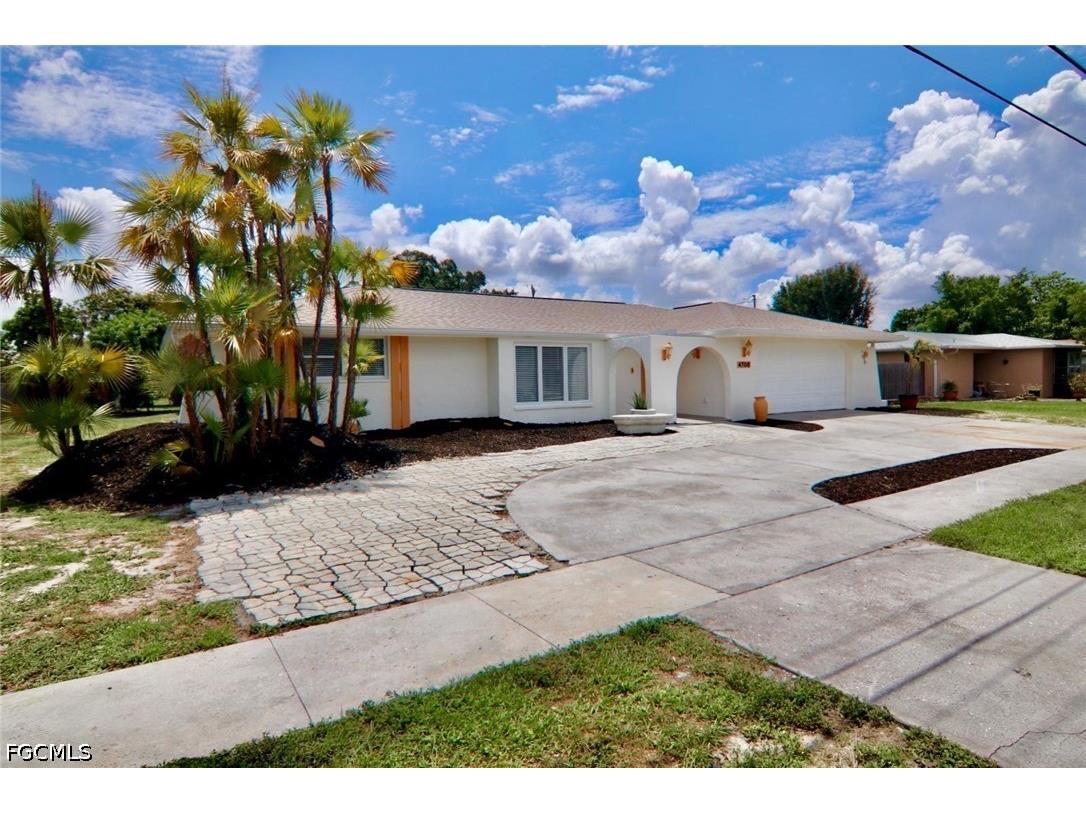 4708 Orange Grove Boulevard North Fort Myers FL 33903 2026027369 image19