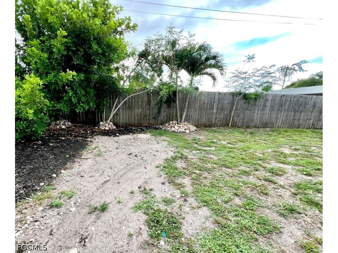 4708 Orange Grove Boulevard North Fort Myers FL 33903 2026027369 image40