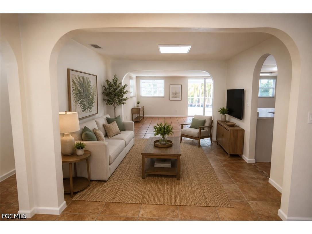 4708 Orange Grove Boulevard North Fort Myers FL 33903 2026027369 image7