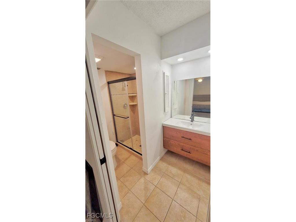 4708 SW 8th Place #101 Cape Coral FL 33914 2025019929 image10