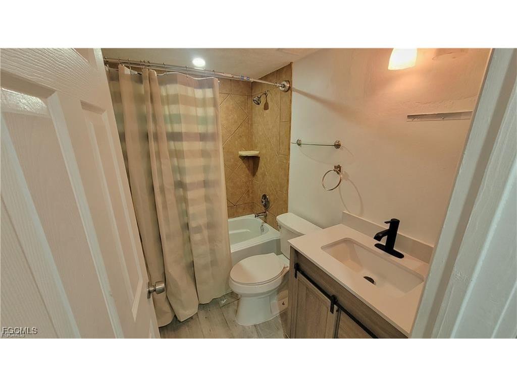 4708 SW 8th Place #101 Cape Coral FL 33914 2025019929 image13