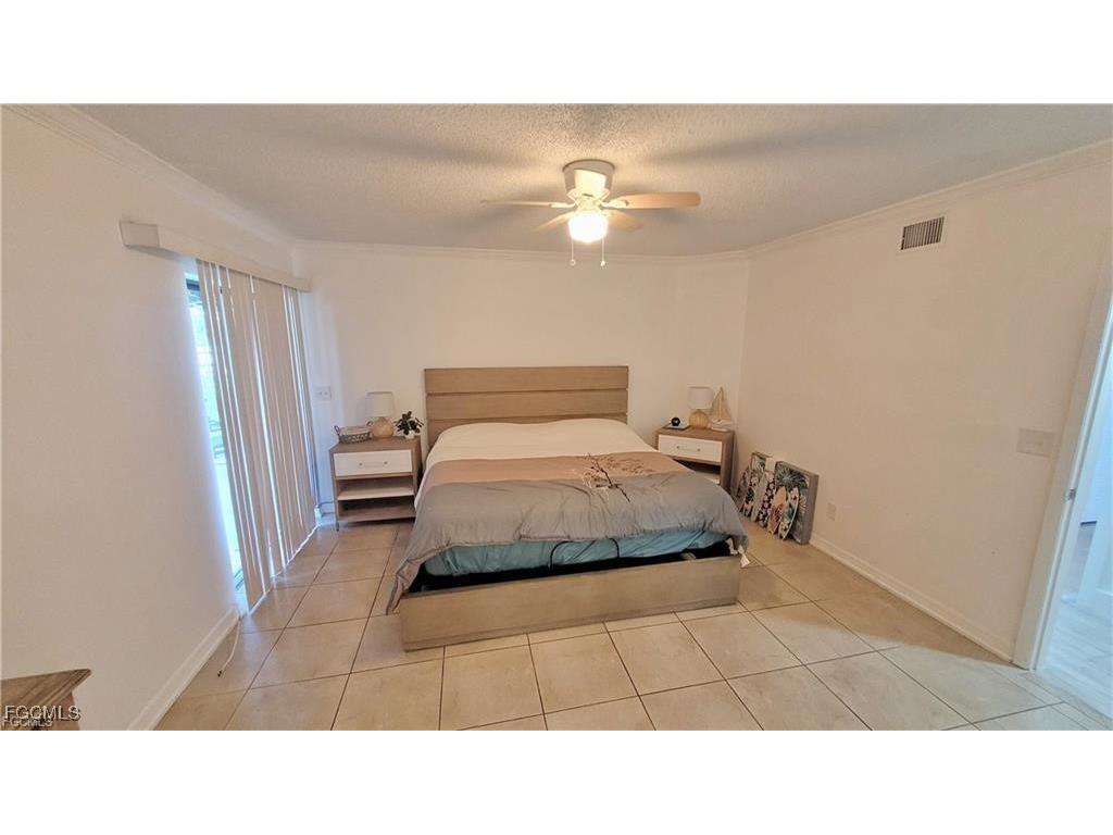 4708 SW 8th Place #101 Cape Coral FL 33914 2025019929 image9