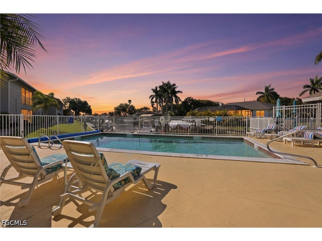 4708 SW 8th Place #103 Cape Coral FL 33914 2026014456 image1