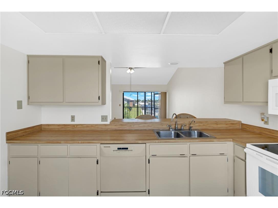 4708 SW 8th Place #203 Cape Coral FL 33914 2026021253 image17