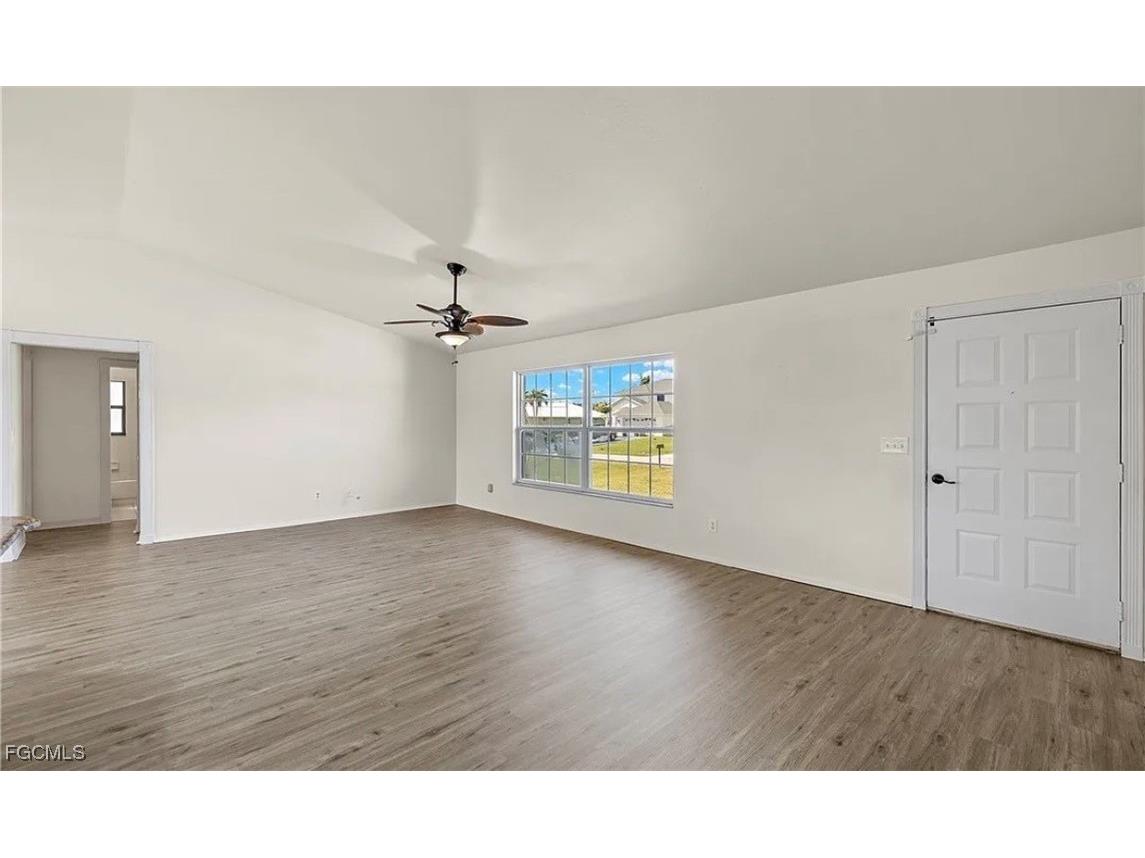 4709 SW 25th Place Cape Coral FL 33914 2025013224 image2