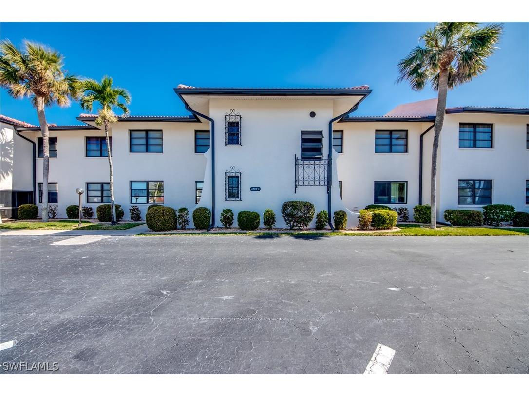 4709 Santa Barbara Boulevard #4 Cape Coral FL 33914 223011554 image1