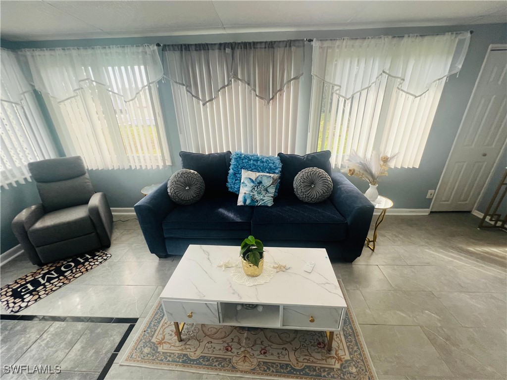 471 Palm Drive #310 Naples FL 34114 225077593 image10