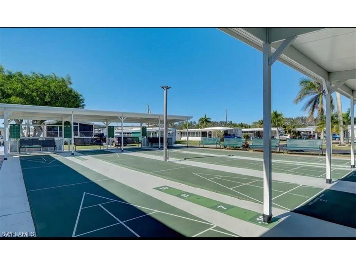 471 Palm Drive #310 Naples FL 34114 225077593 image17