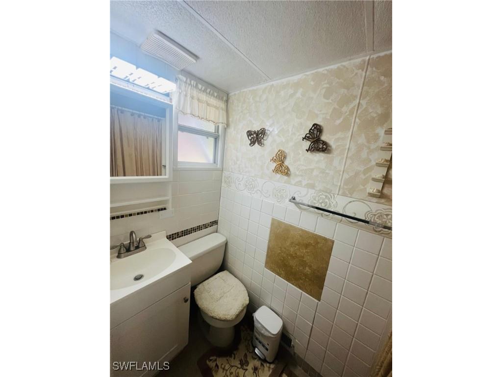 471 Palm Drive #310 Naples FL 34114 225077593 image8