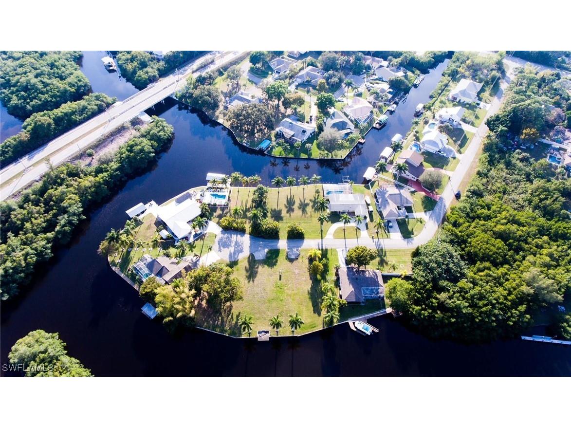 471 Seaworthy Road North Fort Myers FL 33903 224085299 image1