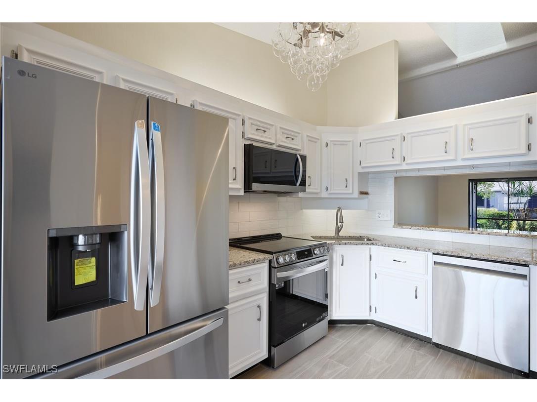 4710 Lakeside Club Boulevard #2 Fort Myers FL 33905 224086595 image1