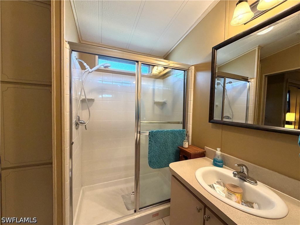 4710 Pilgrims Way W Estero FL 33928 226015849 image19