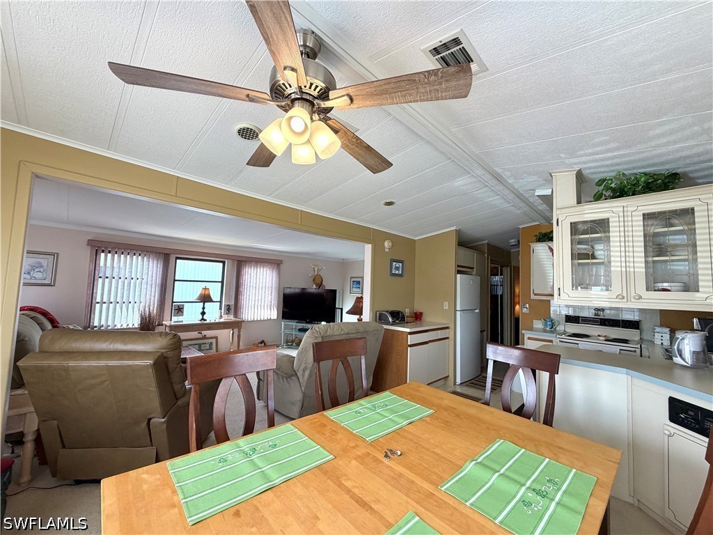 4710 Pilgrims Way W Estero FL 33928 226015849 image8