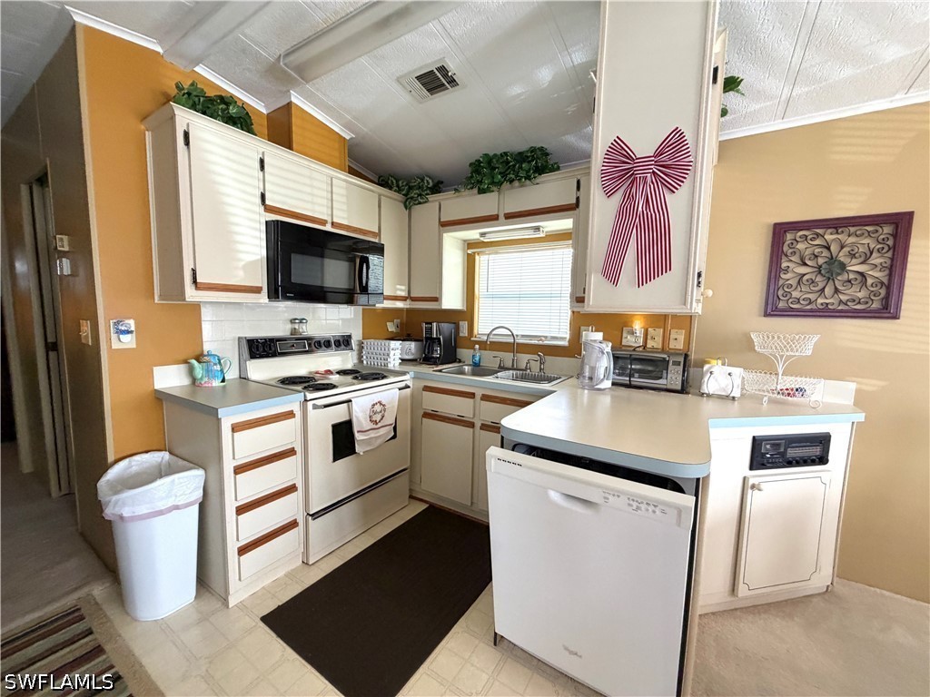 4710 Pilgrims Way W Estero FL 33928 226015849 image9