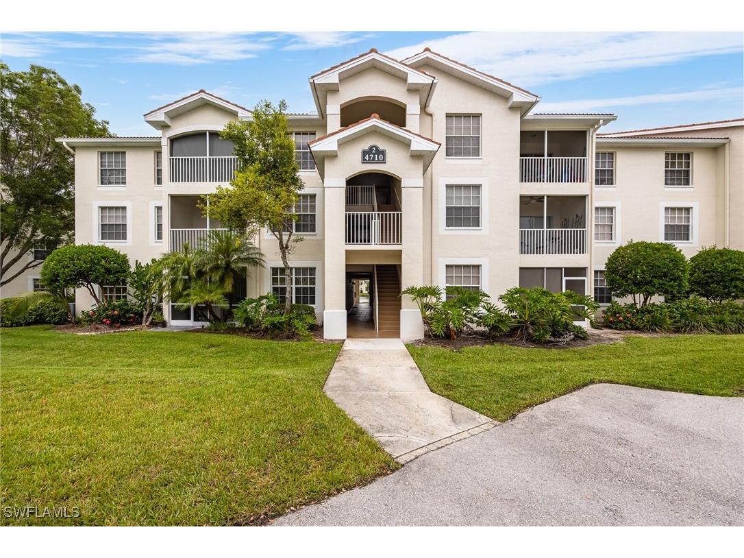4710 Saint Croix Lane #215 Naples FL 34109 225063086 image1