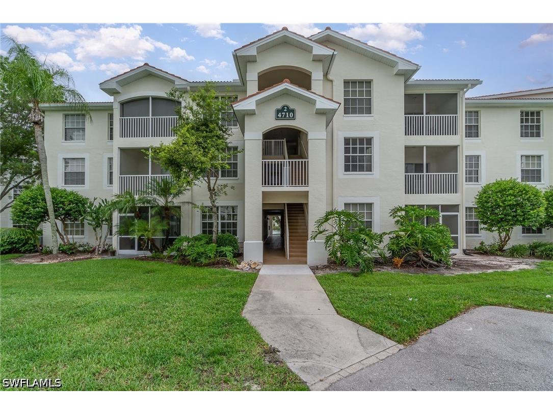 4710 Saint Croix Lane #217 Naples FL 34109 226020299 image1