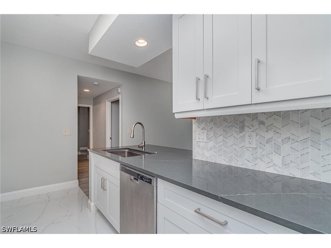 4710 Saint Croix Lane #217 Naples FL 34109 226020299 image10