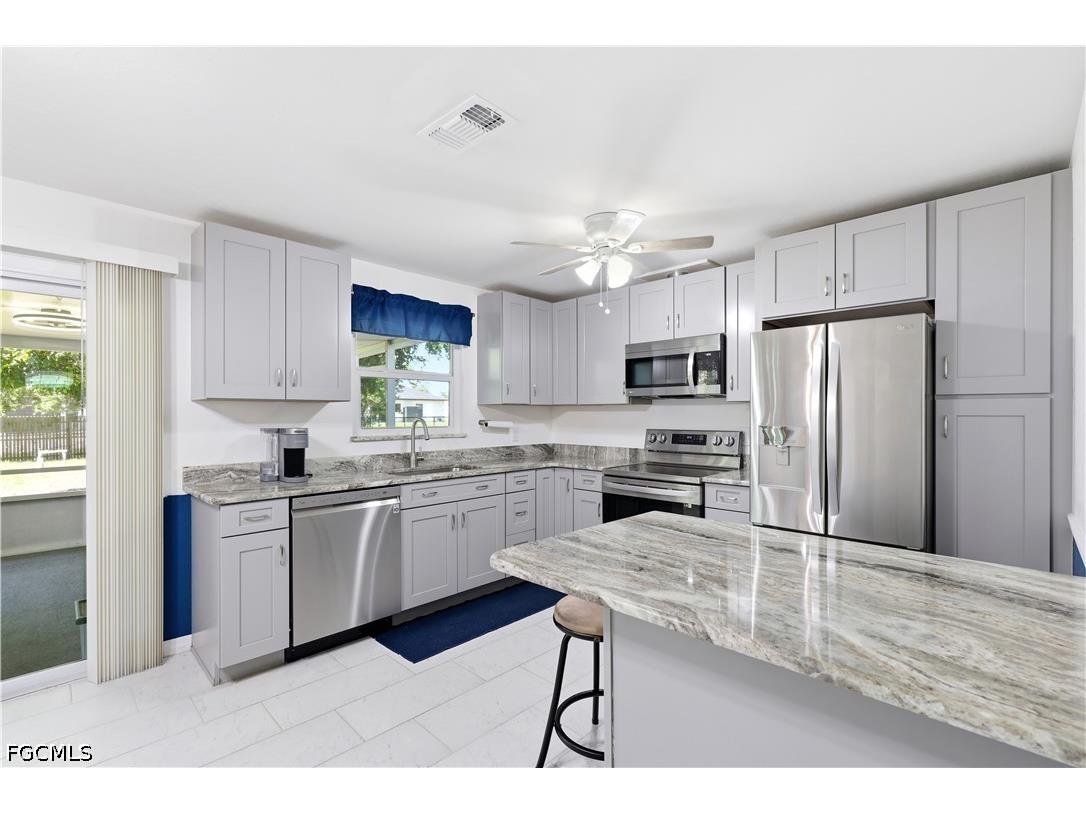4711 4th Street W Lehigh Acres FL 33971 2026023361 image11